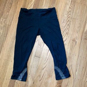 Lululemon Cropped Running